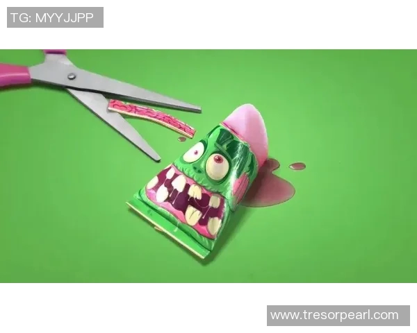 绿色足球明星雪糕的美味与活力完美结合的创意展示